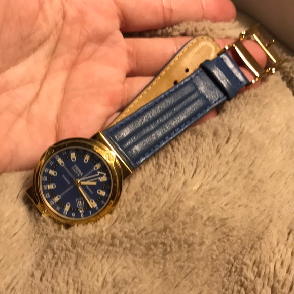 Yema watch main image 4